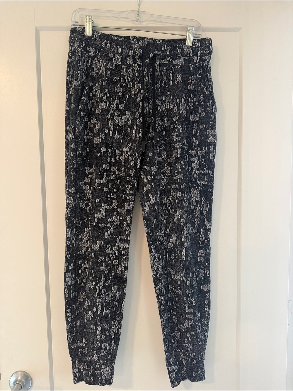 Lululemon Ready to Rulu Jogger